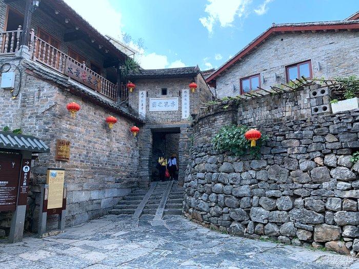 幸福来临·村村有好戏 回家过大年丨潍坊临朐:零工客栈迎新春 浓浓年味暖心窝